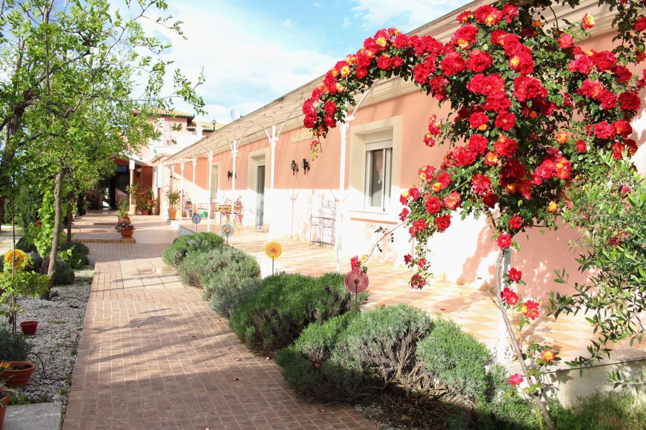 Hotel Villa Sevasti Kateríni Dış mekan fotoğraf